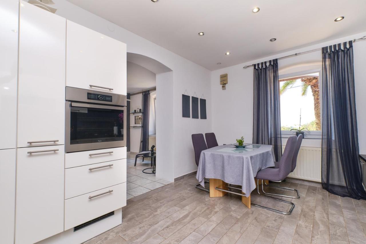 Appartamento Bella Vista Čunski Esterno foto